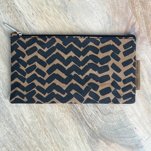 MARIMEKKO Pouch - Picture 2 of 4